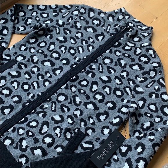 RACHEL ZOE Leopard Print Zip Up Sweater - Picture 3 of 14